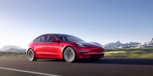 La Tesla Model 3 numéro 1 des voitures particulières au Royaume-Uni