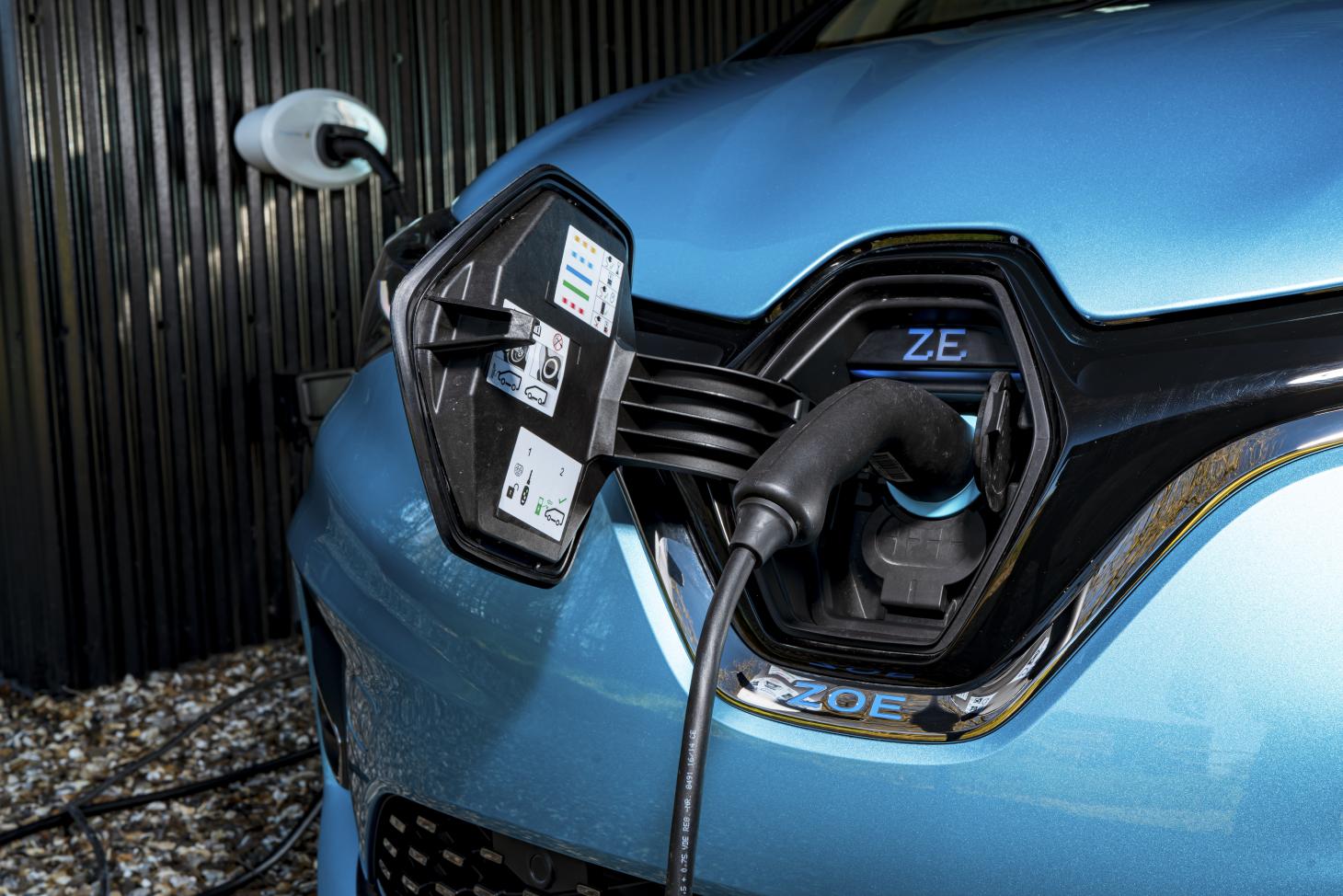 Découvrez le top 10 des voitures électriques les plus vendues en 2021 !