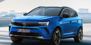 SUV hybride : l’Opel Grandland subit un profond restylage