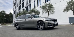 Essai BMW 320e Touring : faut-il acheter ce break hybride rechargeable ?