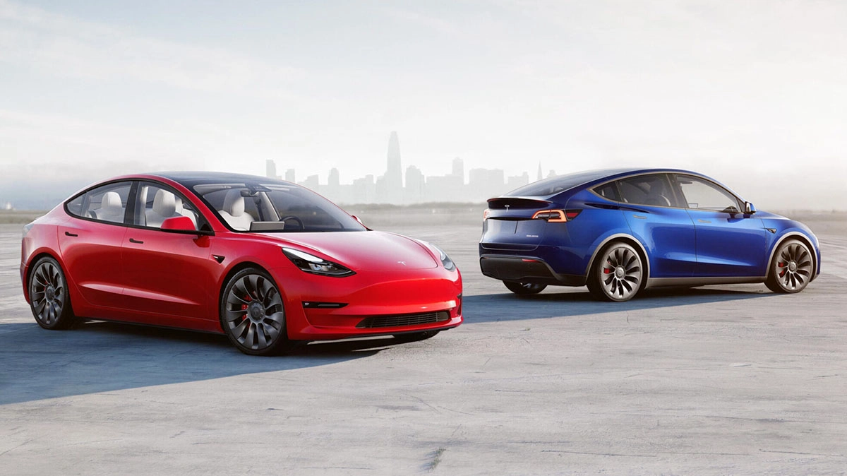 Face à la pénurie de puces, Tesla modifie discrètement ses voitures