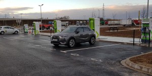 Recharge des voitures électriques : flambée des prix aux bornes Allego en octobre