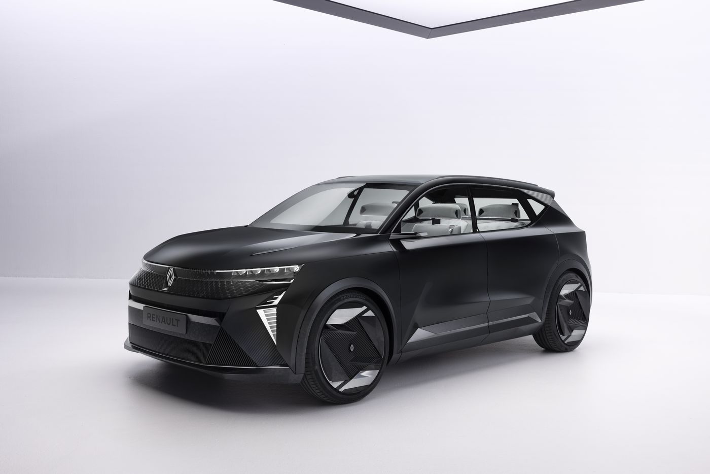Nouveau Renault Scénic (2024) : ce que l’on sait déjà du premier SUV électrique du Losange