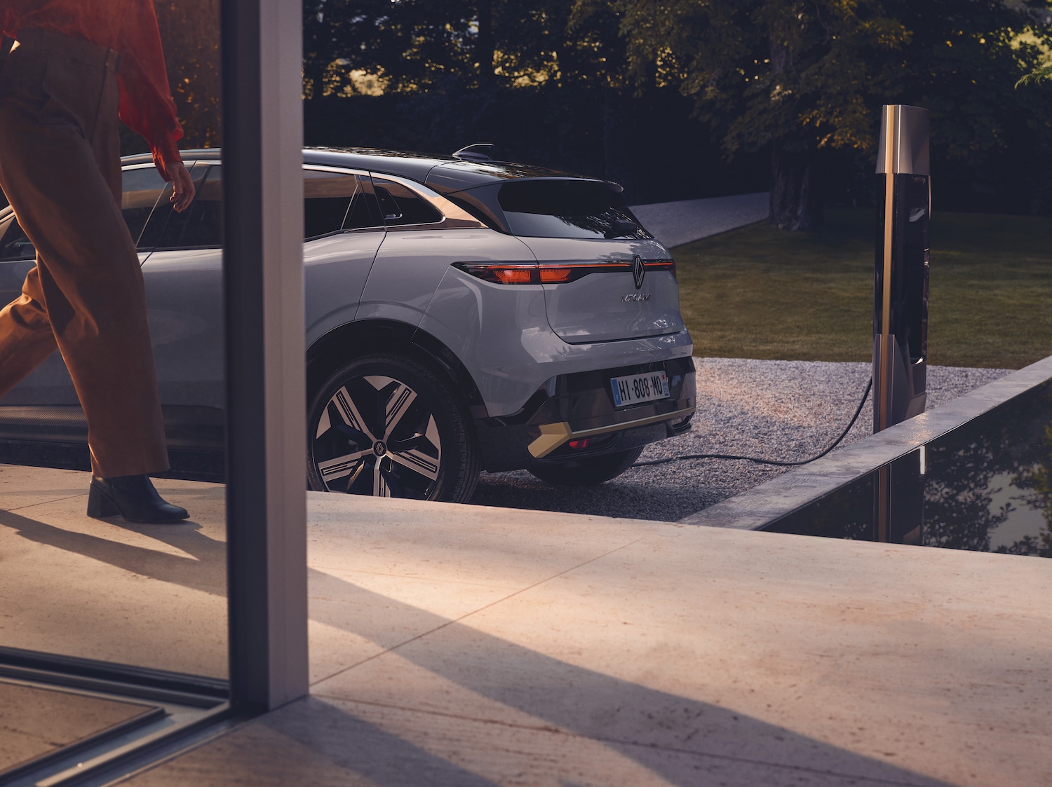 Plug Inn : l’application de Renault pour faire recharger sa voiture électrique chez un particulier