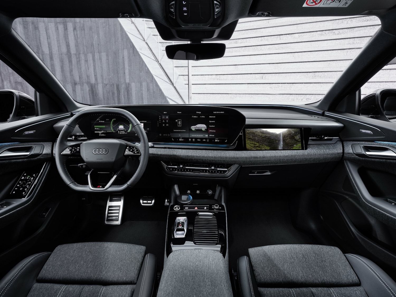 IAA Munich 2023 : Audi dévoile l’intérieur du SUV électrique Q6 e-tron