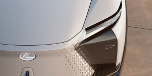 Lexus présentera un concept de berline électrique en octobre au salon de Tokyo
