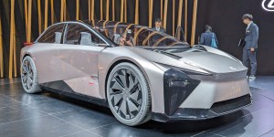 Lexus est maintenant focalisé sur l’électrique avec les concepts LF-ZC et LF-ZL