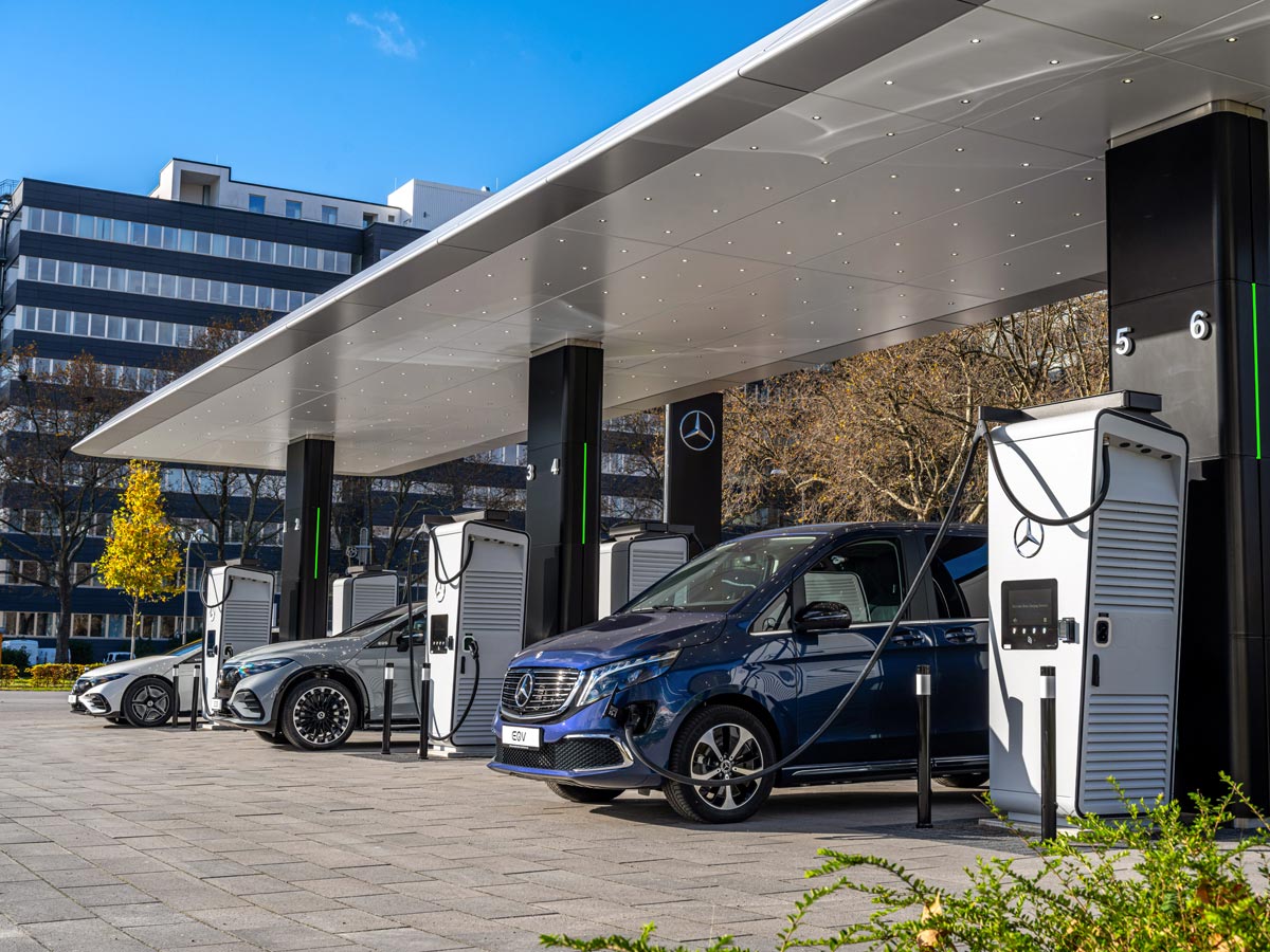 Mercedes a ouvert sa première station de recharge haute puissance en Europe