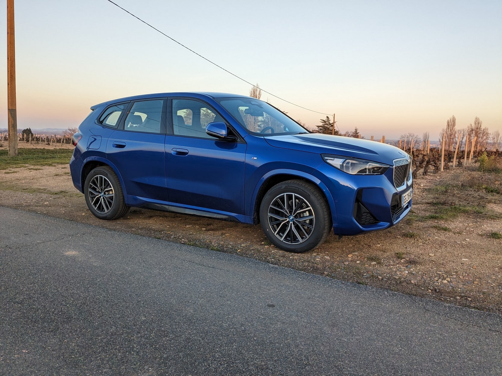 Essai BMW iX1 eDrive 20 : 1500 km avec le SUV électrique éligible au bonus