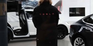 Tesla pourrait licencier 20 % de ses salariés