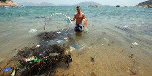 Les déchets plastiques menacent la vie marine, selon l'ONU