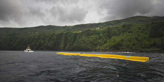 Un entonnoir géant pour nettoyer les océans