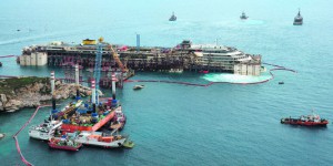 « Costa-Concordia » : un navire mobilisé pour protéger la Corse de la pollution