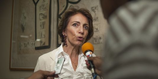 La France « a les moyens de faire face à Ebola », assure Marisol Touraine