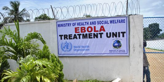 Le bilan de l'Ebola approche les 2 800 morts