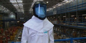 100 000 combinaisons de sûreté contre Ebola