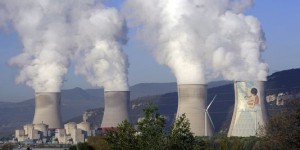 Total, EDF, Areva : les géants français de l'énergie fragilisés au sommet