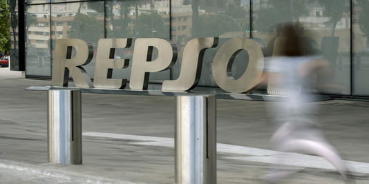 Pétrole : le groupe espagnol Repsol va racheter le canadien Talisman