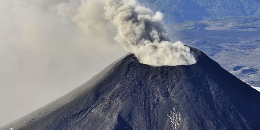 Nouvel éveil d'un volcan dans le sud du Chili