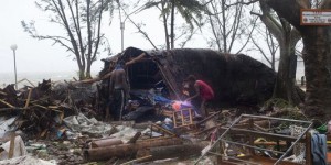 Le Vanuatu balayé par le violent cyclone Pam