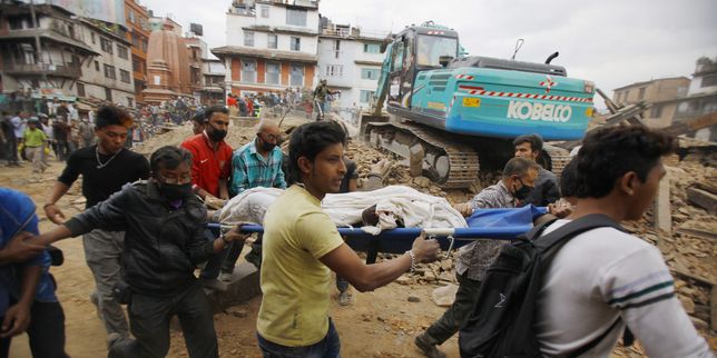 Dix Français sont morts dans le séisme au Népal