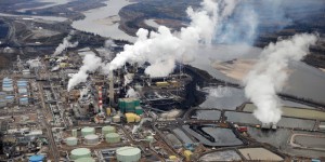 L'Alberta veut doubler le montant de sa taxe carbone