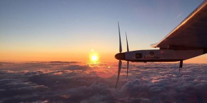 Solar Impulse et son pilote battent le record de vol en solitaire