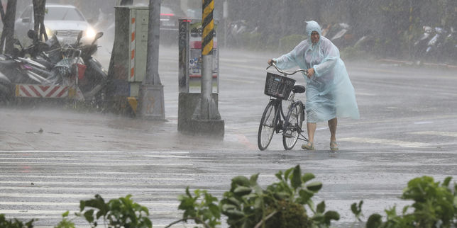 Taïwan balayé par le puissant typhon Soudelor