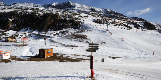 Face au manque de neige, les stations de ski s’organisent