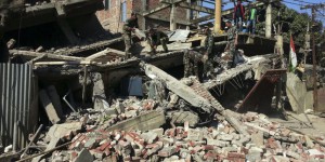 Un violent séisme fait au moins cinq morts en Inde