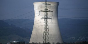 Pourquoi les Suisses ont dit « non » à une sortie rapide du nucléaire
