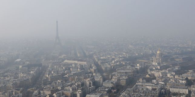 Le stationnement résidentiel gratuit à Paris jeudi en raison d’un pic de pollution