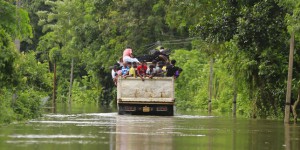 Le bilan des inondations au Sri Lanka s’alourdit, plus de 230 000 personnes évacuées