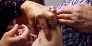 Covid-19 : l’OMS dénonce la « lenteur inacceptable » de la vaccination en Europe