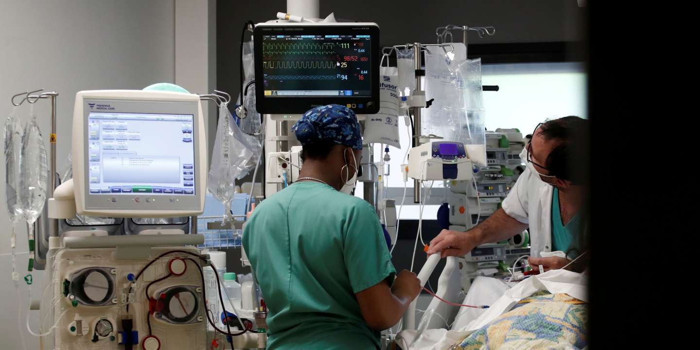 Covid-19 : le nombre de patients à l’hôpital continue sa lente baisse