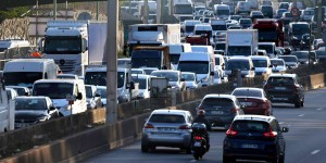Les véhicules les plus polluants interdits de circuler dès mardi autour du Grand Paris