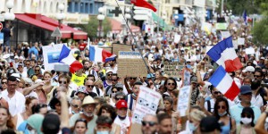 A Nice, 10 000 personnes ont défilé contre le passe sanitaire