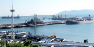Russie : fuite de pétrole importante lors du chargement d’un bateau, en mer Noire