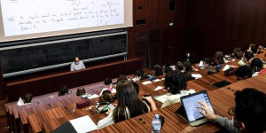Covid-19 : A l’université, la crainte d’une contamination massive pendant les examens