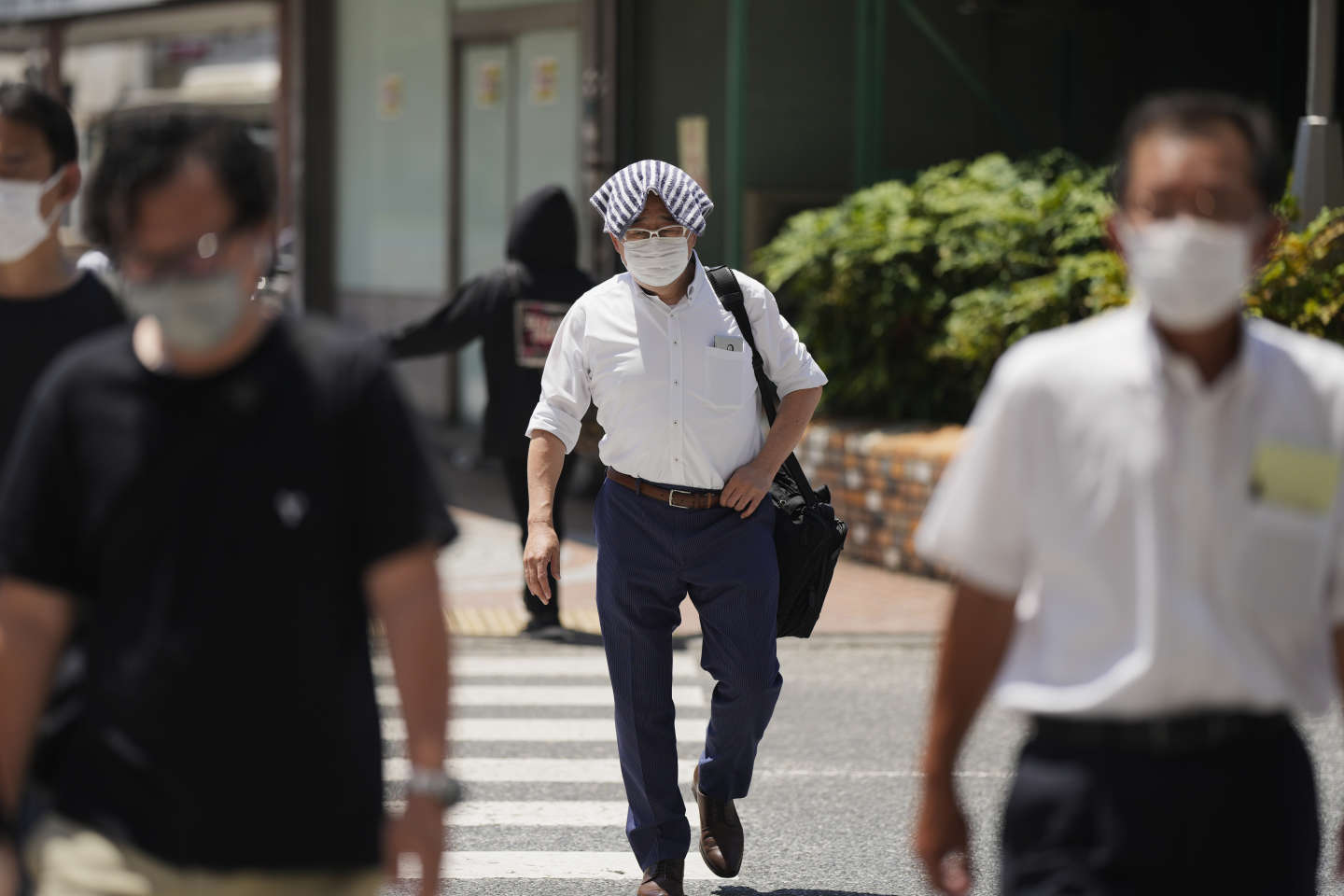 Vague de chaleur extrême, précipitations violentes… le Japon subit le dérèglement climatique