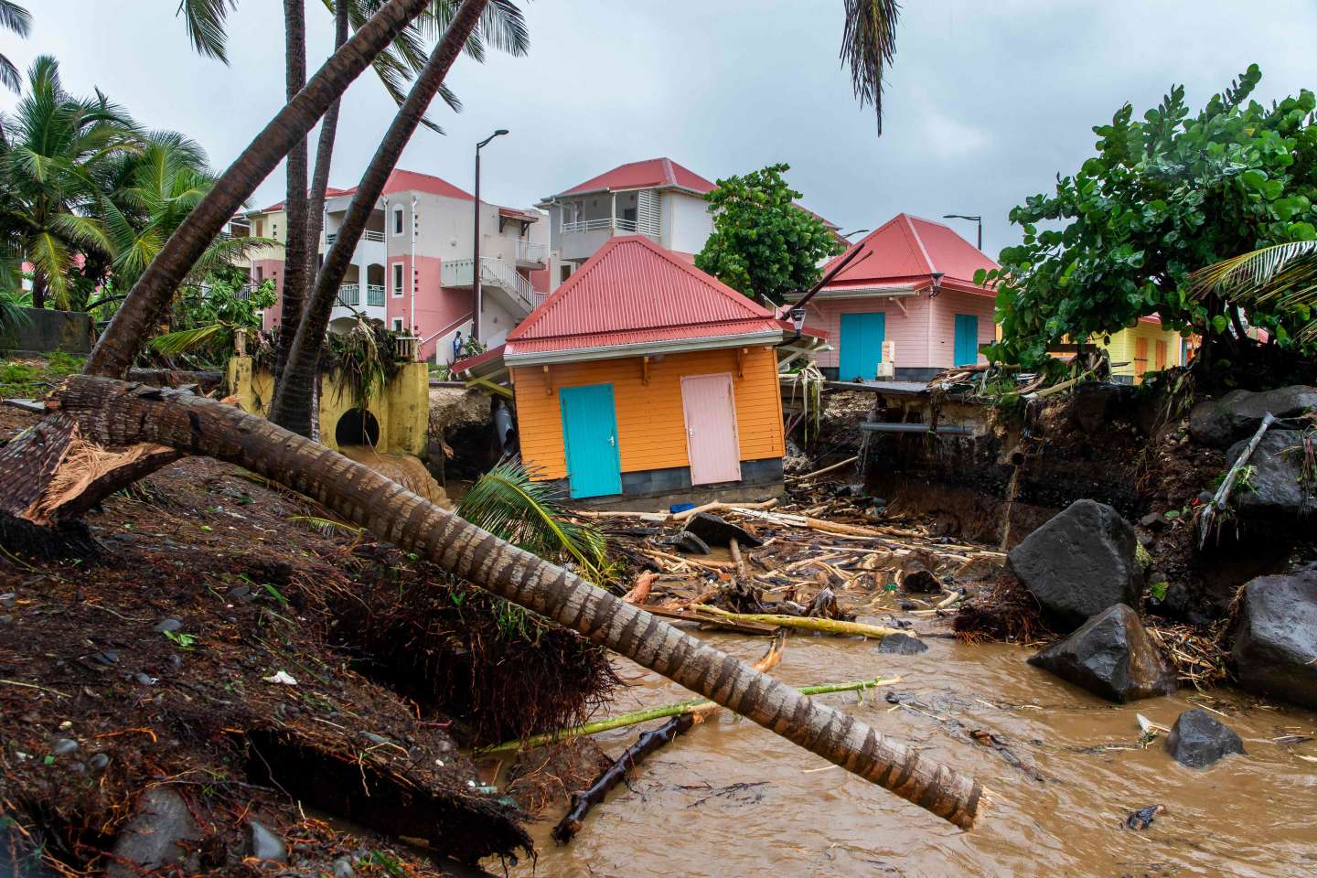La tempête tropicale Fiona a semé la désolation en Guadeloupe
