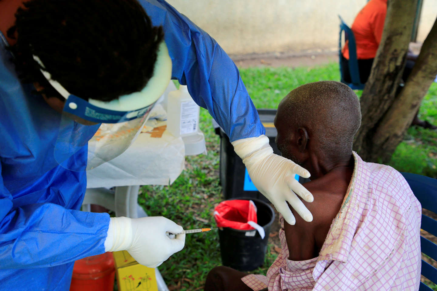 Des essais de vaccins prometteurs contre le virus Ebola