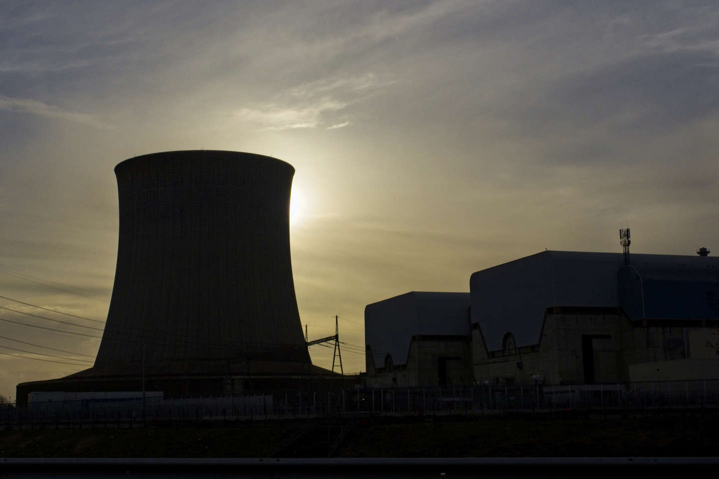 Nucléaire : le Sénat approuve le projet de loi visant à accélérer la construction de réacteurs