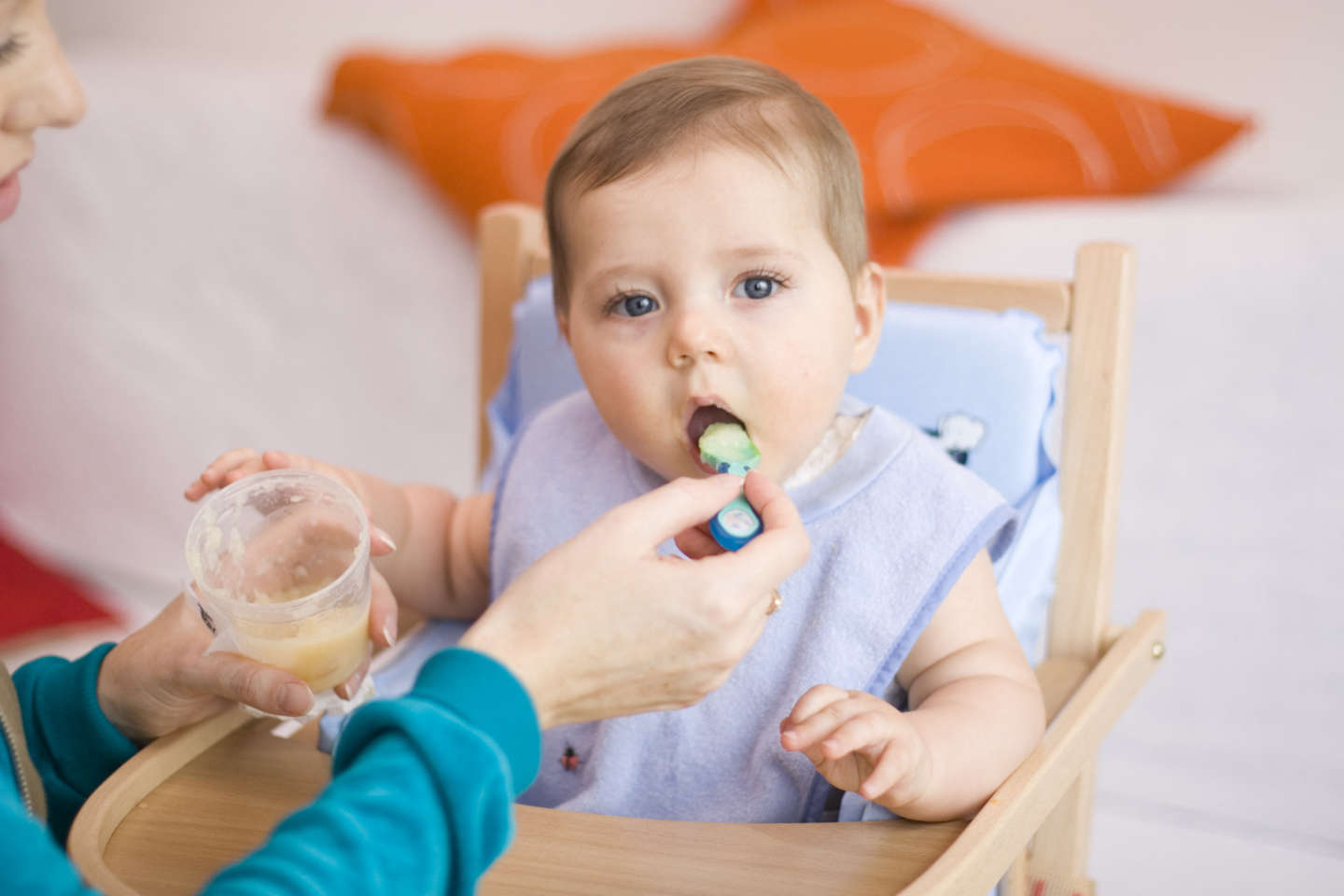 Retarder la diversification alimentaire chez les enfants augmente le risque de développer des allergies
