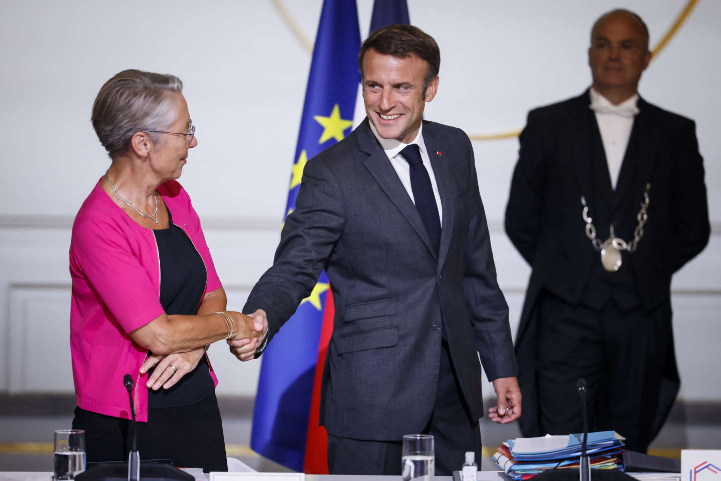 Climat : les messages d’Emmanuel Macron et d’Elisabeth Borne très attendus
