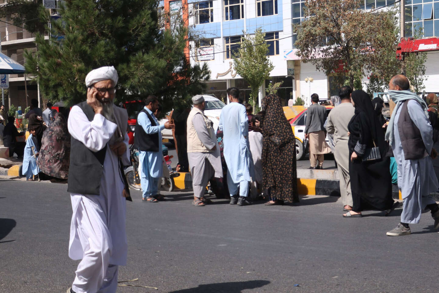 Un séisme provoque la mort de quatorze personnes en Afghanistan