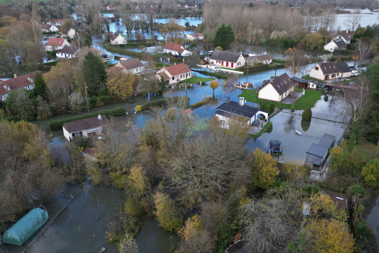 Inondations : Elisabeth Borne auprès des sinistrés du Pas-de-Calais