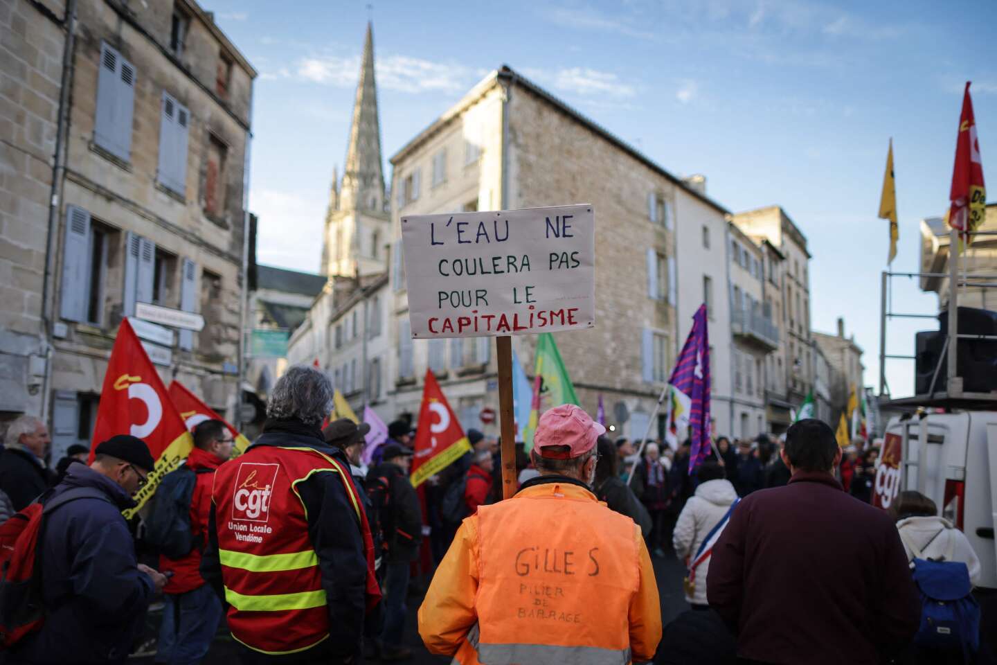Manifestations contre les mégabassines de Sainte-Soline : six à douze mois de prison avec sursis requis contre neuf organisateurs supposés