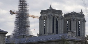 Notre-Dame de Paris retrouve sa flèche et sa polémique sur le plomb