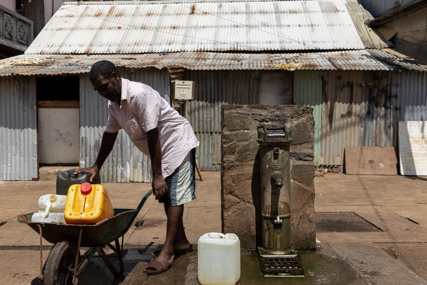 A Mayotte, des robinets à l’origine de la pollution de l’eau au plomb